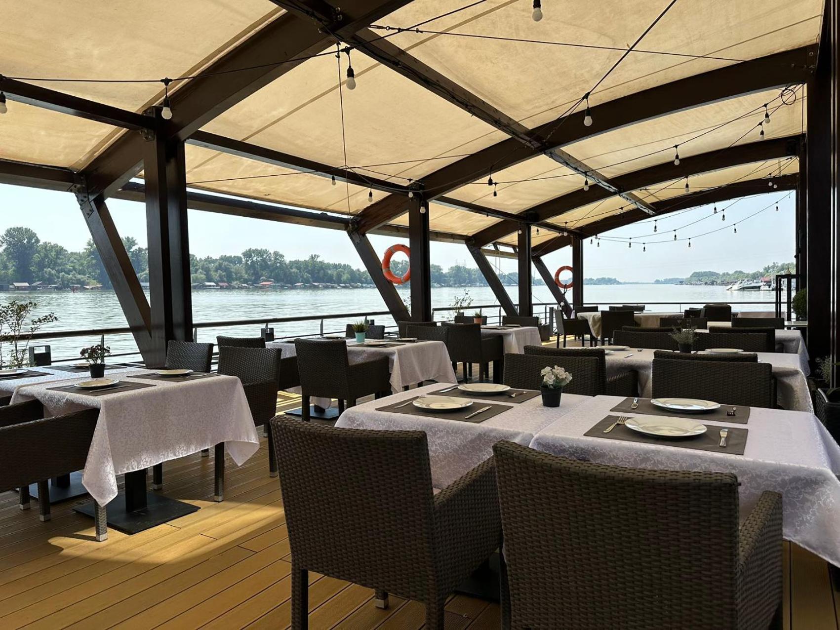 Kame Hotel Belgrade,贝尔格莱德凯美酒店 Ledine Buitenkant foto